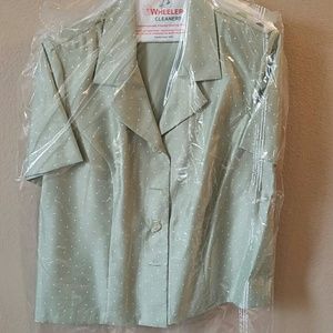 Spring EUC Ladies Business Suit from Dress Barn